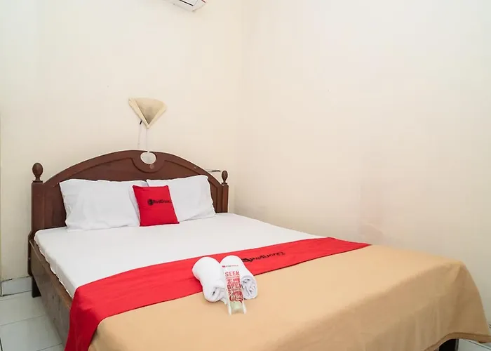 RedDoorz near Kampus 3 UTY Yogyakarta Hotel